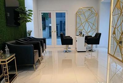 Spațiu comercial, de 88 mp, în Militari - 12