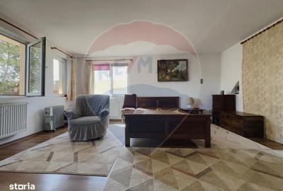 Casă cu 6 camere cu Teren 638 Mp în Pădureni - 18