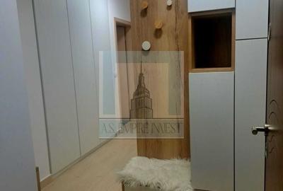 Apartament cu 3 camere decomandat, mobilat în Tractorul - 5