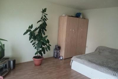 Garsonieră decomandată în Florești - 2