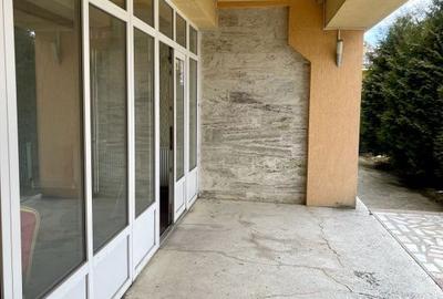 Spațiu comercial, de 1,217 mp, în Central - 2