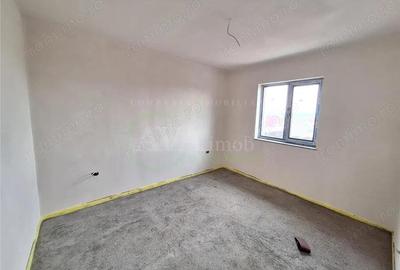 Casă cu 3 camere cu Teren 300 Mp în Central - 4