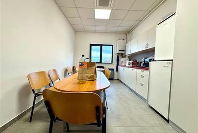 Spatiu Comercial, 212 MP, 10 Parcari, cartierul Europa - 1