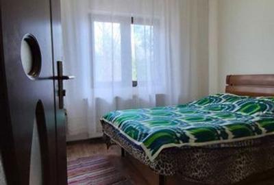 Casă cu 3 camere cu Teren 110 Mp în Central - 2