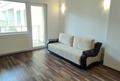 Apartament cu 2 camere decomandat în Pietroasa