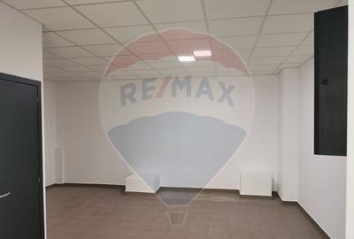 Spa?iu comercial de 82mp de inchiriat in zona Calea Bu... - 3