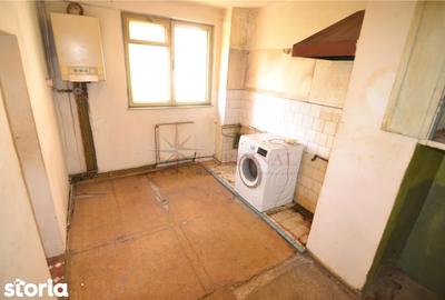Apartament cu 3 camere decomandat în Astra - 8