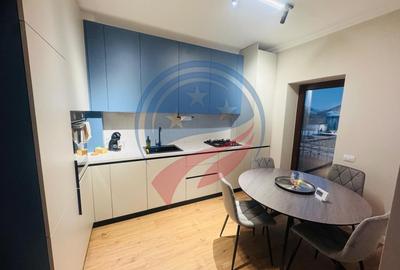 Apartament cu 2 camere semidecomandat, mobilat în Ultracentral