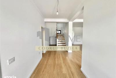 Casă cu 5 camere cu Teren 385 Mp în Târgșoru Vechi - 8