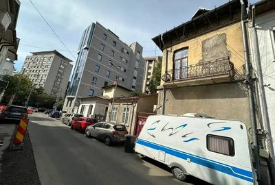 Apartament cu 2 camere decomandat, mobilat în Gara de Nord