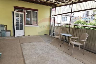 Casa mosnei strada Avram Iancu 2 camere bucatarie baie - 2
