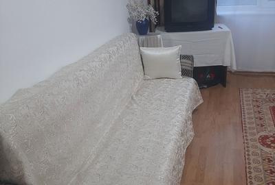 Garsonieră decomandată în Central - 2