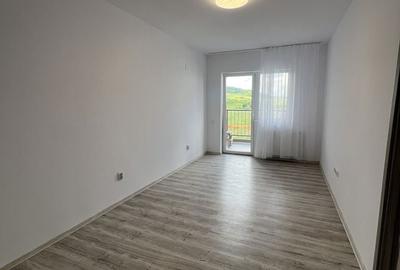 Garsonieră decomandată în Florești - 1