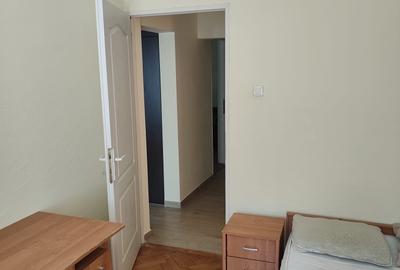 Apartament cu 3 camere decomandat în Central - 8