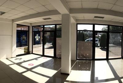 Inchiriez spatiu comercial cumpana - 2
