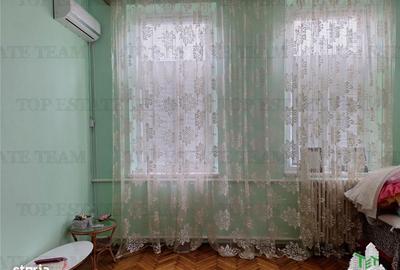 Casă cu 4 camere în Nicolae Bălcescu - 2