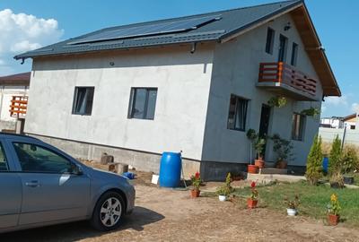 Casă cu 3 camere în Albești - 7