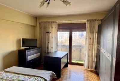 Apartament cu 2 camere decomandat în P-ța Unirii - 3