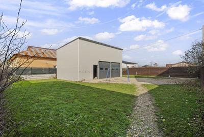 Casă P+1+M I curte 500 mp — Comision 0 - 23