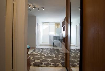 Garsonieră semidecomandată, mobilată în 1 Mai - 3