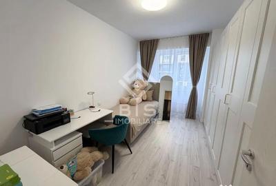 Apartament cu 3 camere decomandat în Central - 9
