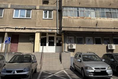 Apartament cu 3 camere decomandat în Rogerius - 2