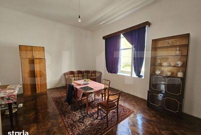 Casă cu 6 camere cu Teren 1000 Mp în Central - 18