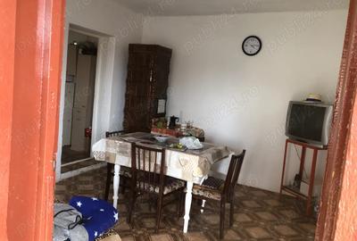 Vand casa Macea-central - 3