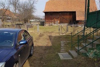 Casă cu 3 camere cu Teren 4000 Mp în Iacobeni - 4