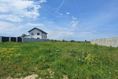 Teren Construcții intravilan de 735 mp, în Central - 1