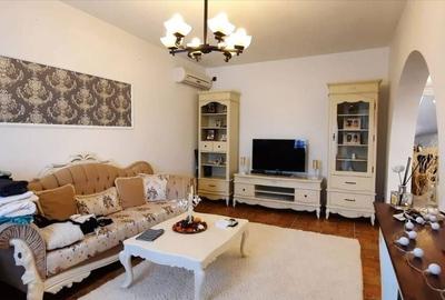 Casă cu 8 camere cu Teren 320 Mp în Cumpăna - 4