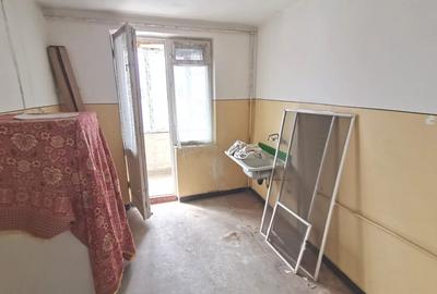Apartament 2 camere etaj 4/4 Carrefour Precista - 3