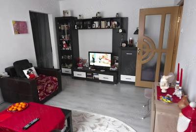 Apartament cu 2 camere semidecomandat în Florilor - 4
