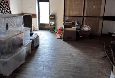 Spațiu comercial, de 100 mp, în Central