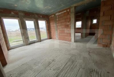 Casă cu 3 camere cu Teren 284 Mp în Urseni - 6