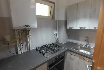 Garsonieră decomandată în Tomis Nord - 9