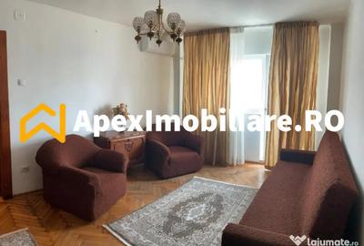 Apartament cu 3 camere semidecomandat, mobilat în Tineretului - 12