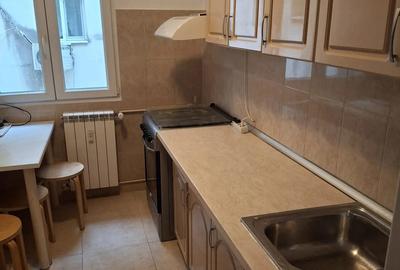 Ofer spre inchiriere apartament 3 camere Lacul Tei - 2