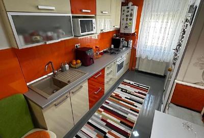 Apartament cu 3 camere decomandat în Central - 2