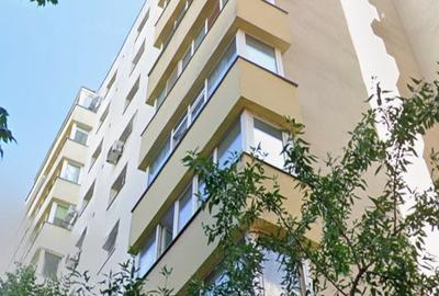 Apartament cu 2 camere decomandat în Teiul Doamnei - 1