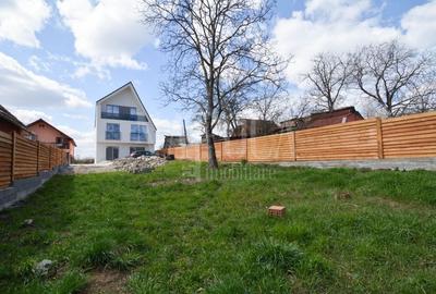 Duplex cu 5 camere cu Canalizare în Dâmbul Rotund - 1