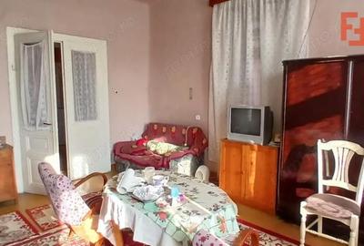 Casă cu 3 camere cu Canalizare în Satchinez - 9