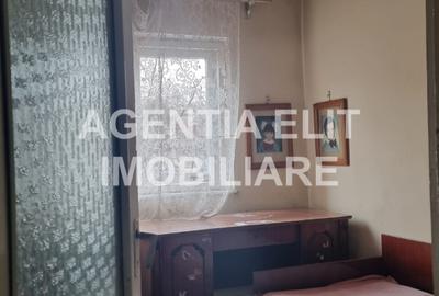 Apartament cu 4 camere decomandat în Central - 8
