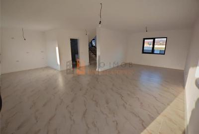 Isamar Buildings | Case noi in Maracineni | Comision 0 - 6