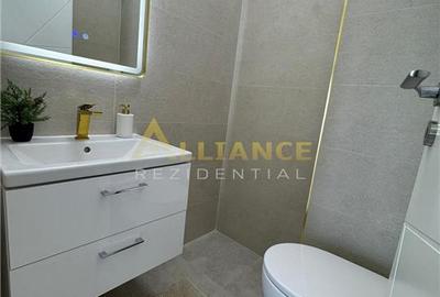 Apartament cu 3 camere semidecomandat în Central - 13