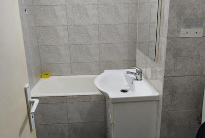 Garsonieră decomandată în Tractorul - 2