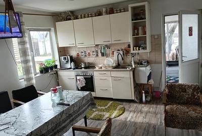 Casă cu 4 camere cu Teren 500 Mp în Ostroveni - 2