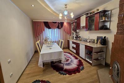 Casă individuală cu 11 camere cu Teren 5000 Mp în Central - 8