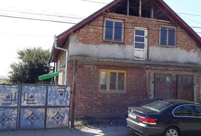 Duplex cu 5 camere cu Canalizare în Izvoarele (Blaj) - 2