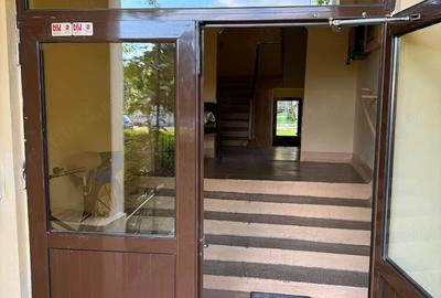 Apartament cu 3 camere decomandat în Lipovei - 9